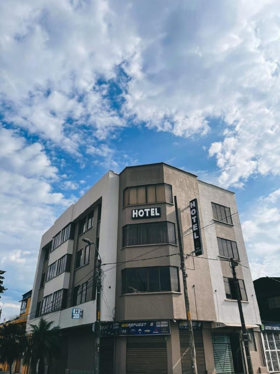 Hotel Inter Del Cafe Pereira Exterior photo